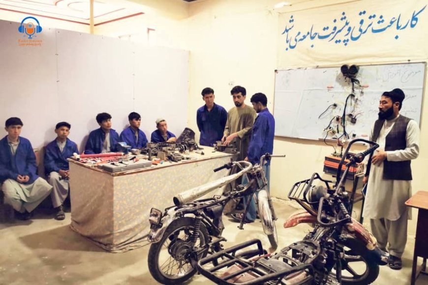 برای ۷۵ تن از جوانان زمینه آموزش حرفه از سوی ریاست کار و امور اجتماعی در ولایت سمنگان مهیا شد