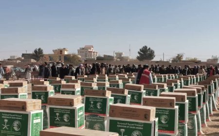 توزیع بسته های غذایی برای ۴۰۰ خانواده آسیب‌دیده در سمنگان